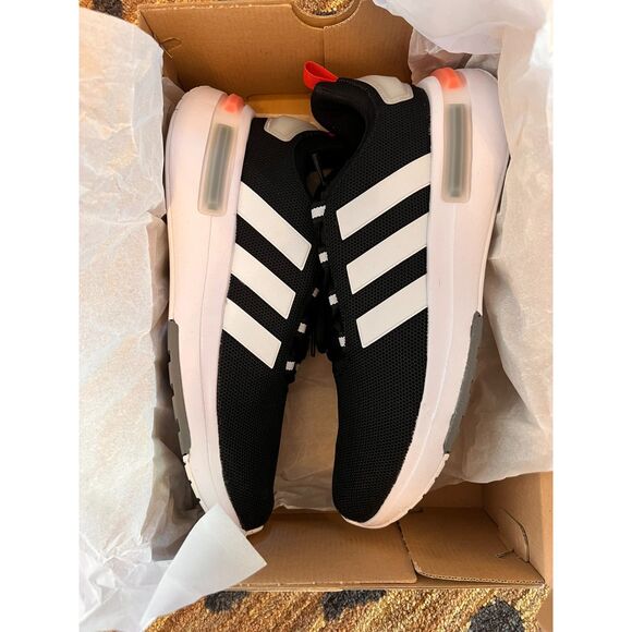 Adidas Racer TR23 - Picture 2 of 5